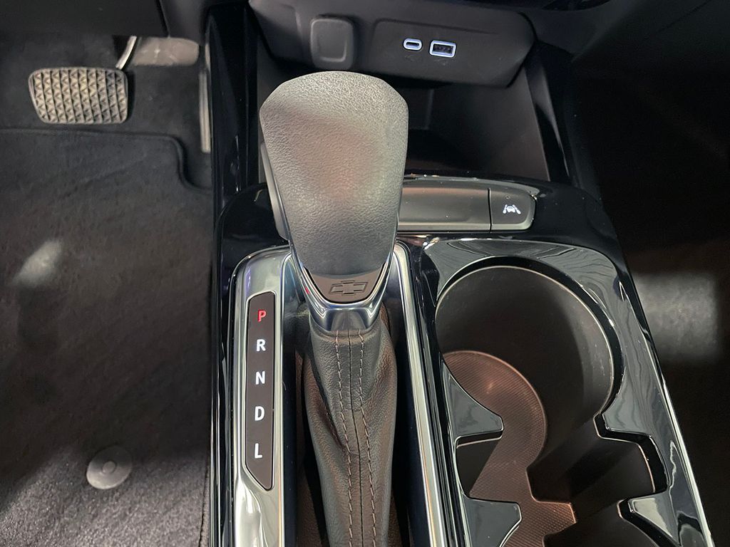 2025 Chevrolet Trax Activ - Photo 30