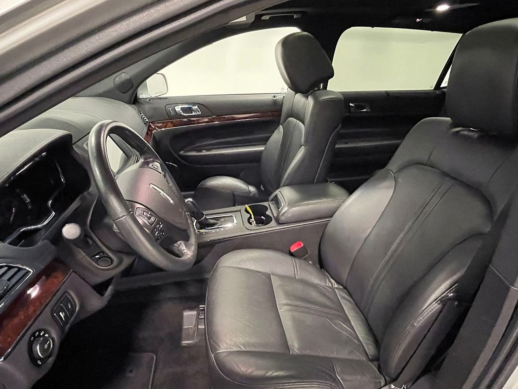 Used 2019 Lincoln MKT Livery SUV