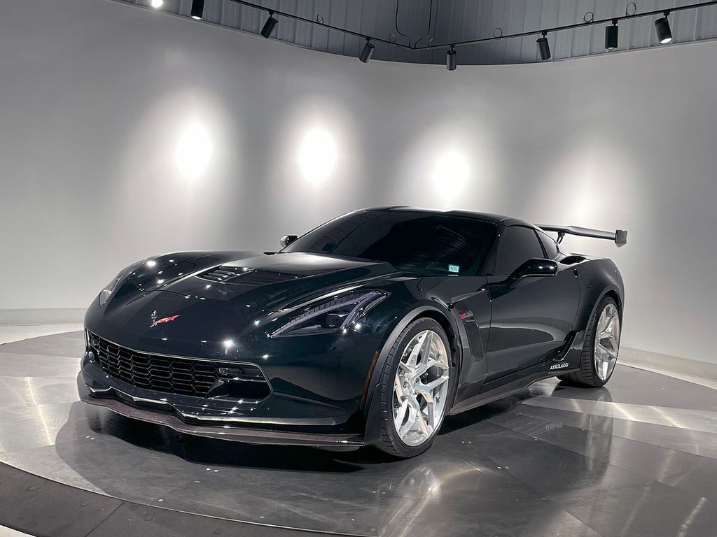 2017 Chevrolet Corvette Z06 Coupe photo 2