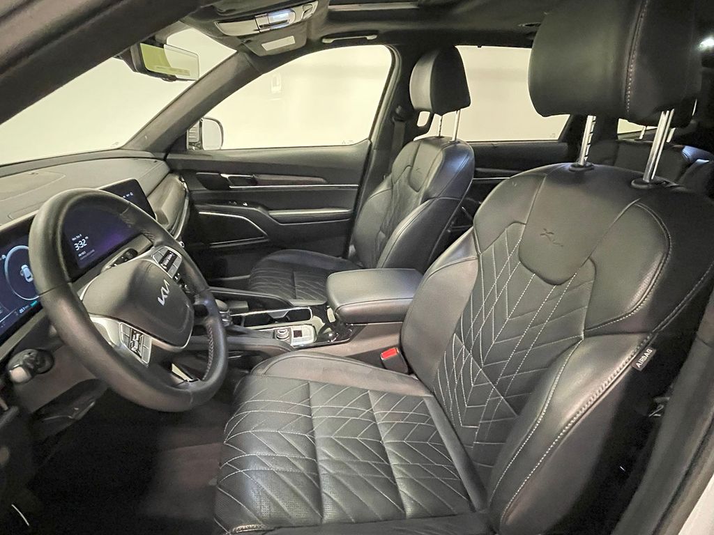 2024 Kia Telluride X-Line photo 2