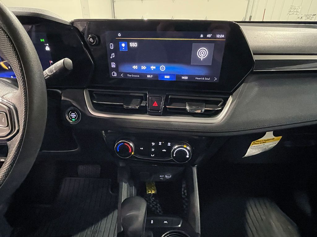 2025 Chevrolet Trailblazer LT - Photo 28