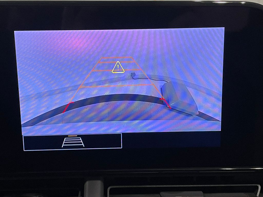 2024 Chevrolet Trax photo 3