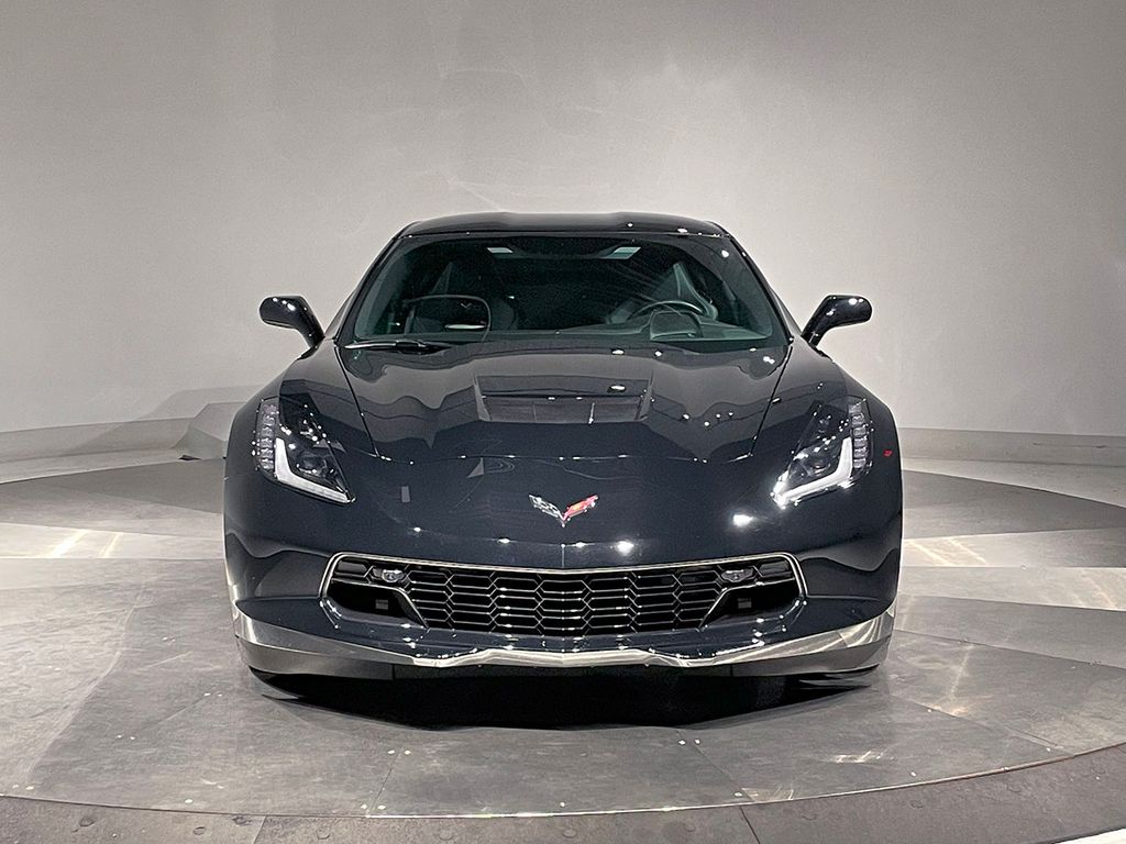2015 Chevrolet Corvette Stingray 2LT photo 3
