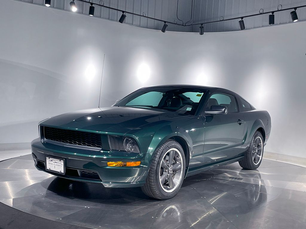 2009 Ford Mustang GT photo 2