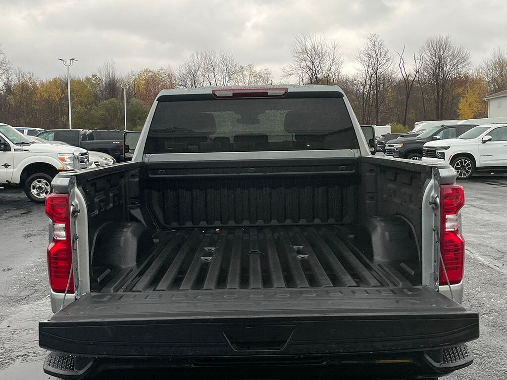 Used 2024 Chevrolet Silverado 2500HD Custom Truck