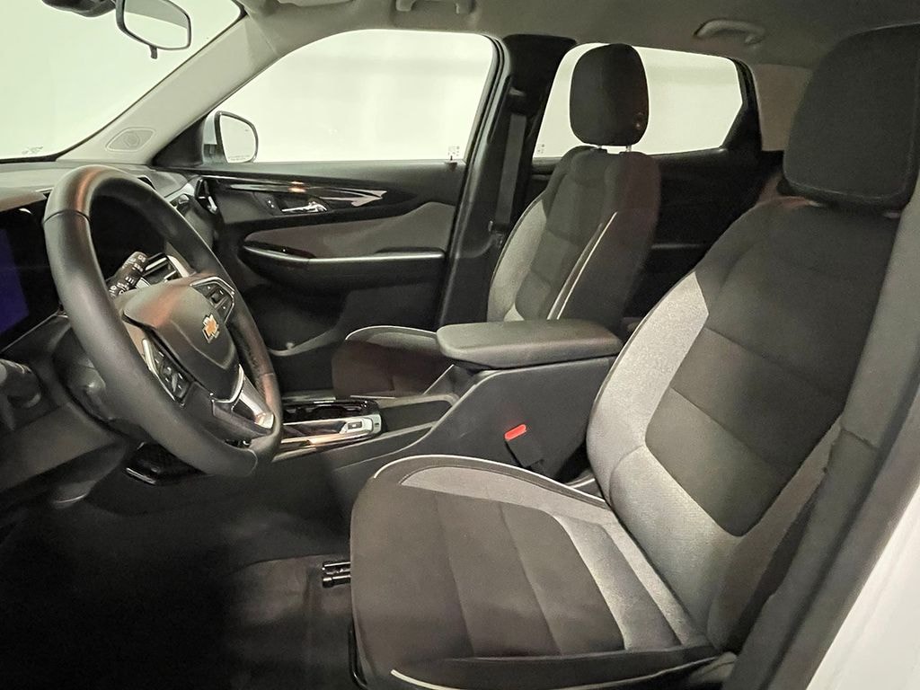 Used 2024 Chevrolet Trailblazer LT SUV