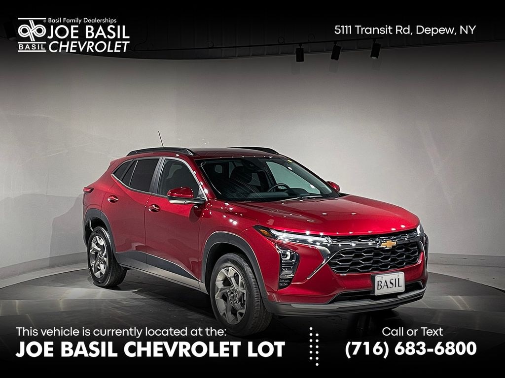 Used 2024 Chevrolet Trax LT SUV