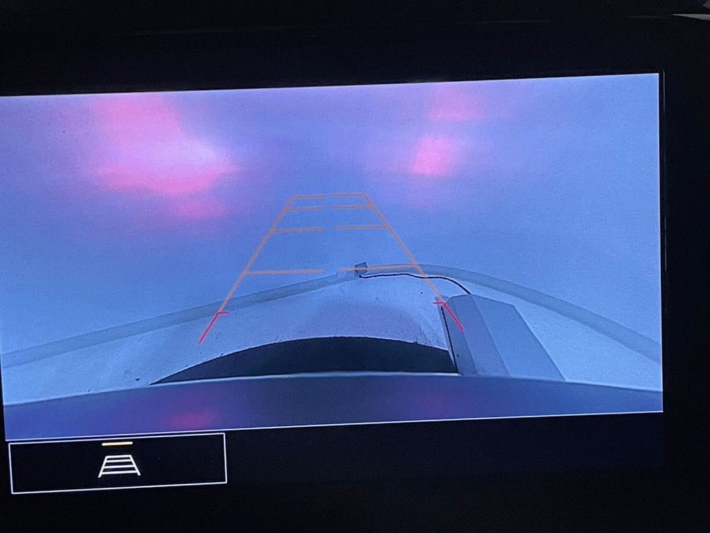 Used 2023 Chevrolet Traverse LT SUV