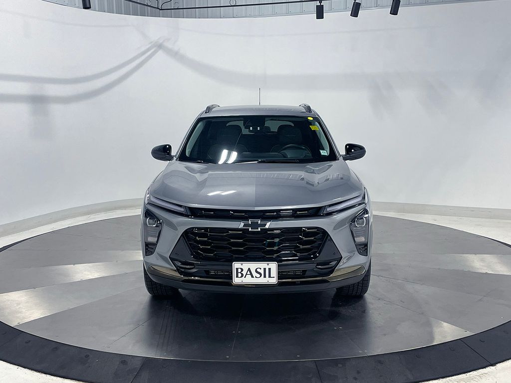 2025 Chevrolet Trax Activ - Photo 9