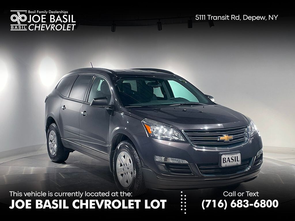Used 2017 Chevrolet Traverse LS SUV
