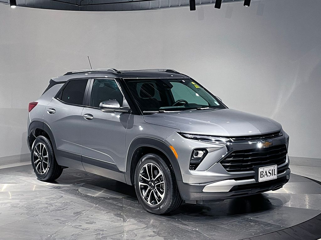 2025 Chevrolet Trailblazer LT - Photo 36