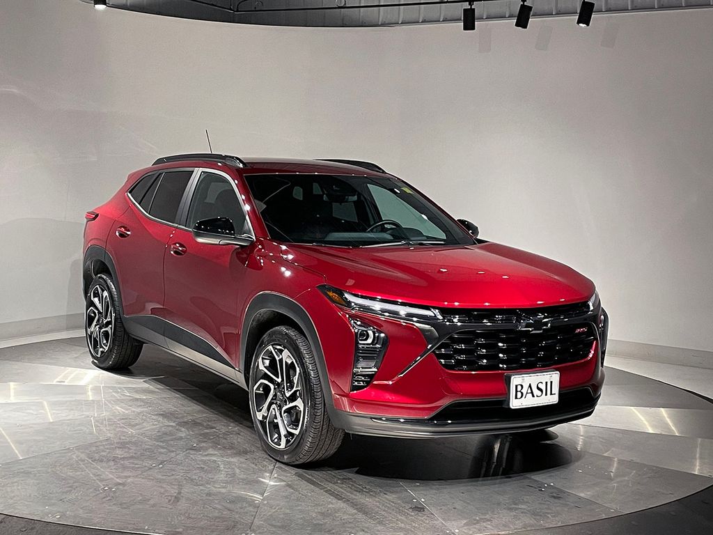 2024 Chevrolet Trax photo 3