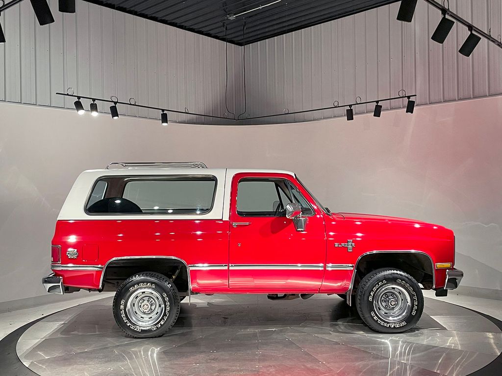 1987 Chevrolet Blazer Base photo 4