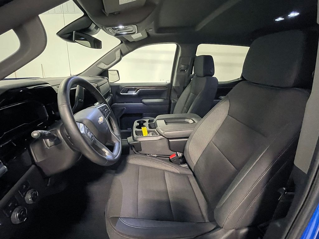 Used 2025 Chevrolet Silverado 1500 LT Truck