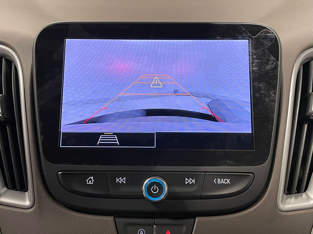 2024 Chevrolet Malibu LS photo 2