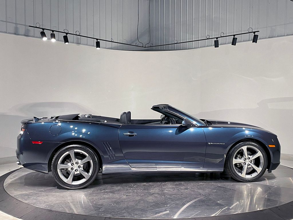 2013 Chevrolet Camaro 2LT photo 4