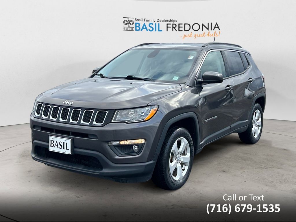 2018 Jeep Compass Latitude's photo