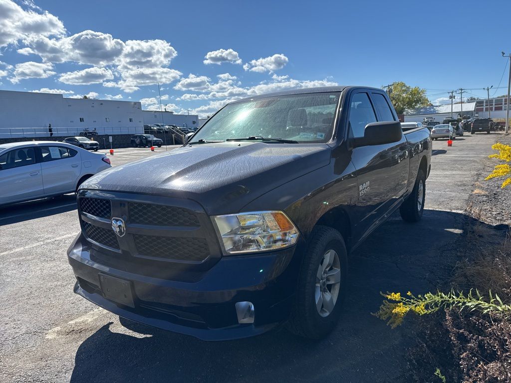 2019 Ram 1500 Classic Express photo 3