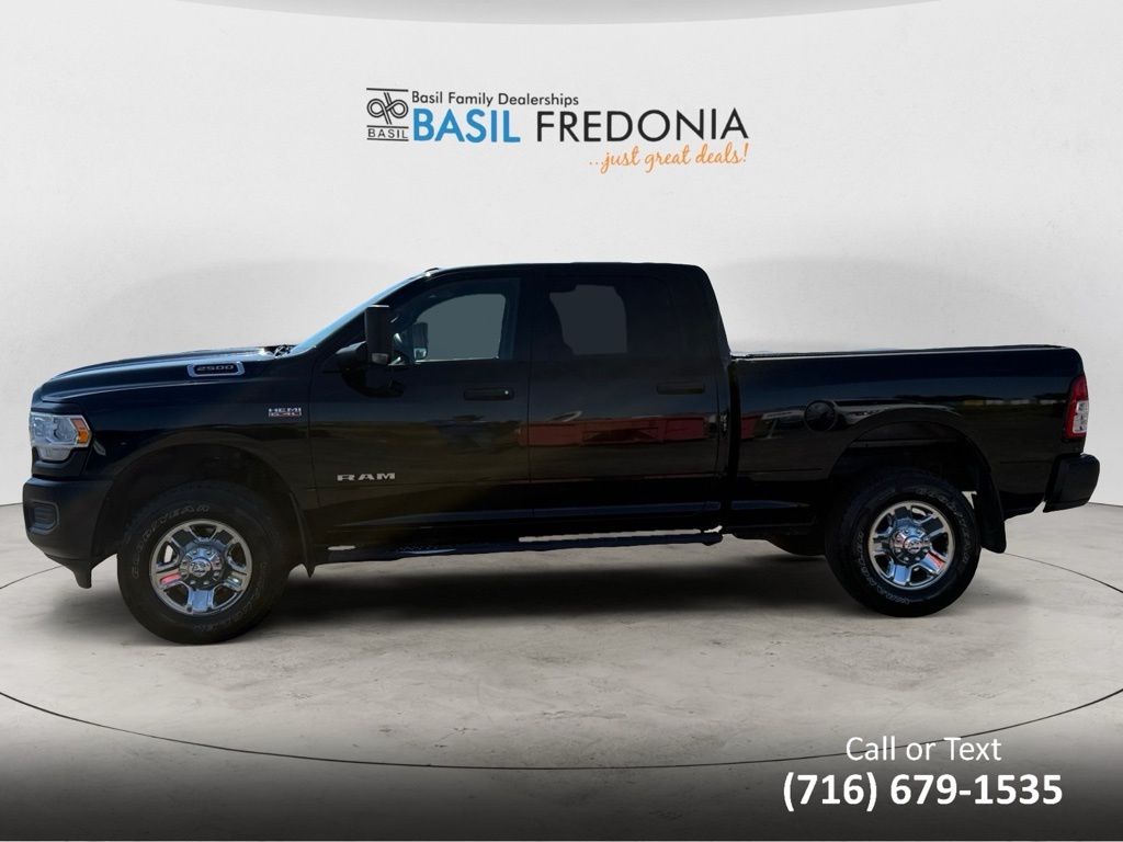 2022 Ram 2500 Tradesman photo 2