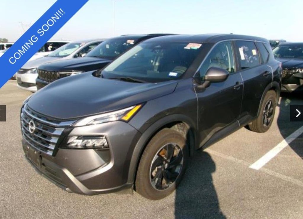 Used 2024 Nissan Rogue SV SUV