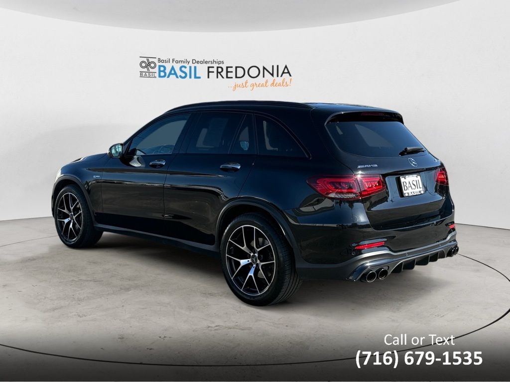 2022 Mercedes Benz GLC 43 AMG 4MATIC photo 2