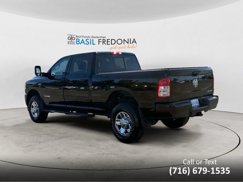 2022 Ram 2500 Tradesman photo 3