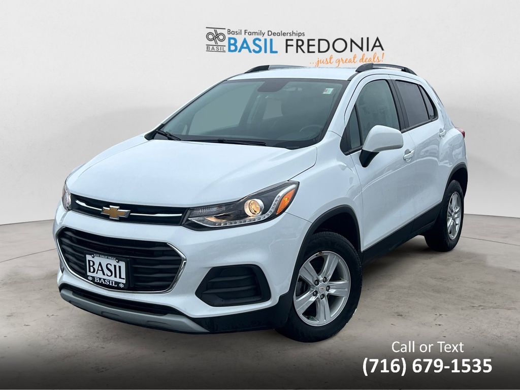 2022 Chevrolet Trax LT's photo