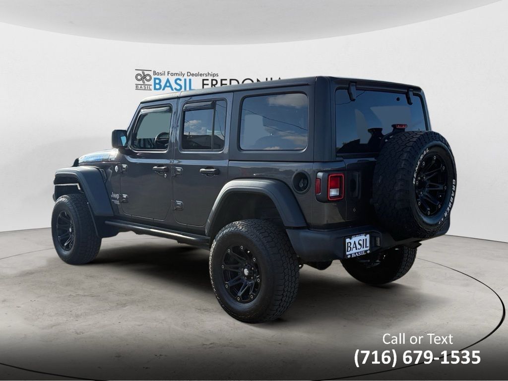 2019 Jeep Wrangler Unlimited Sport S photo 3