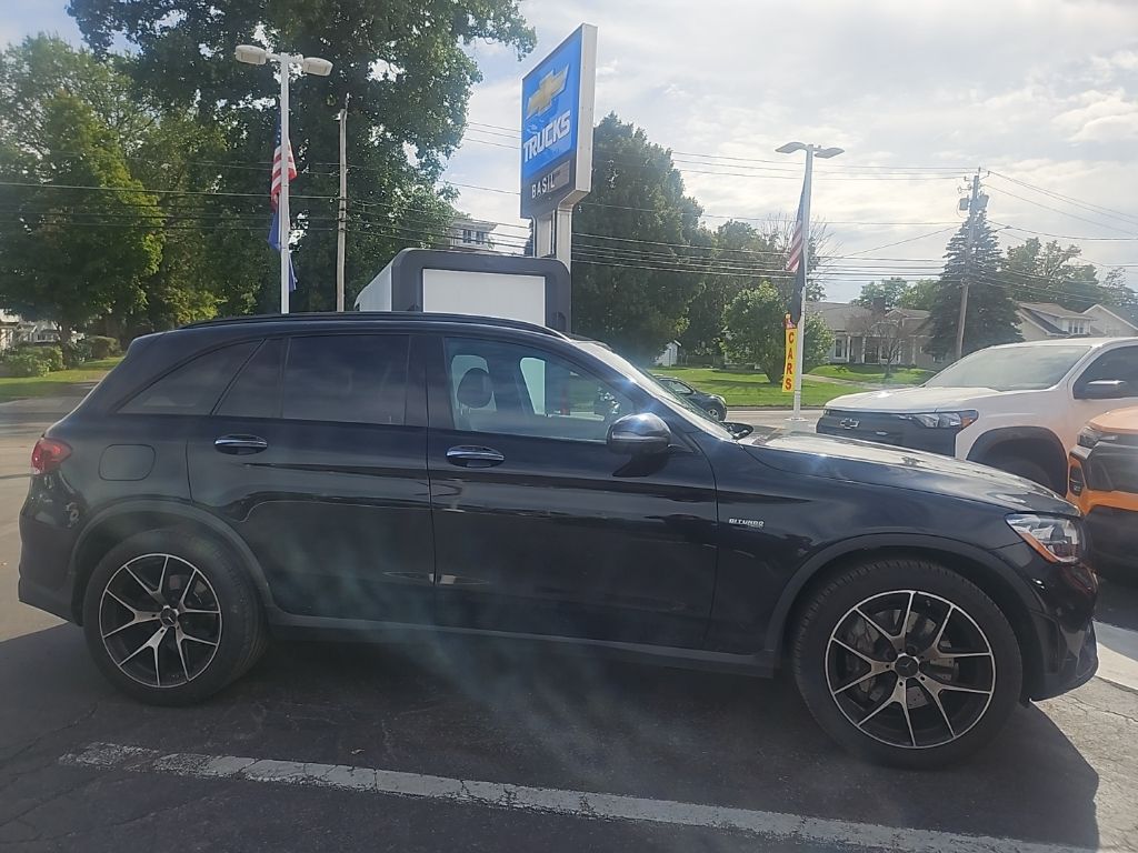 2022 Mercedes Benz GLC 43 AMG 4MATIC photo 3