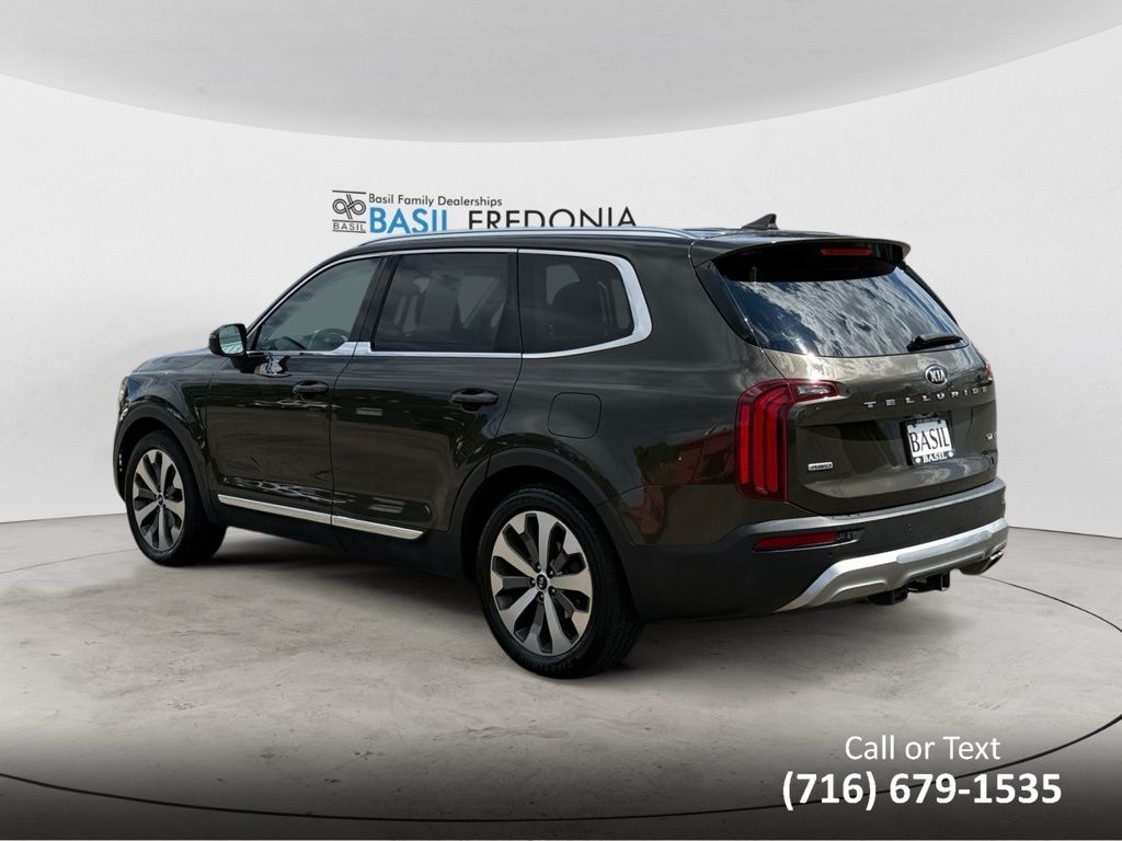2020 Kia Telluride EX photo 3