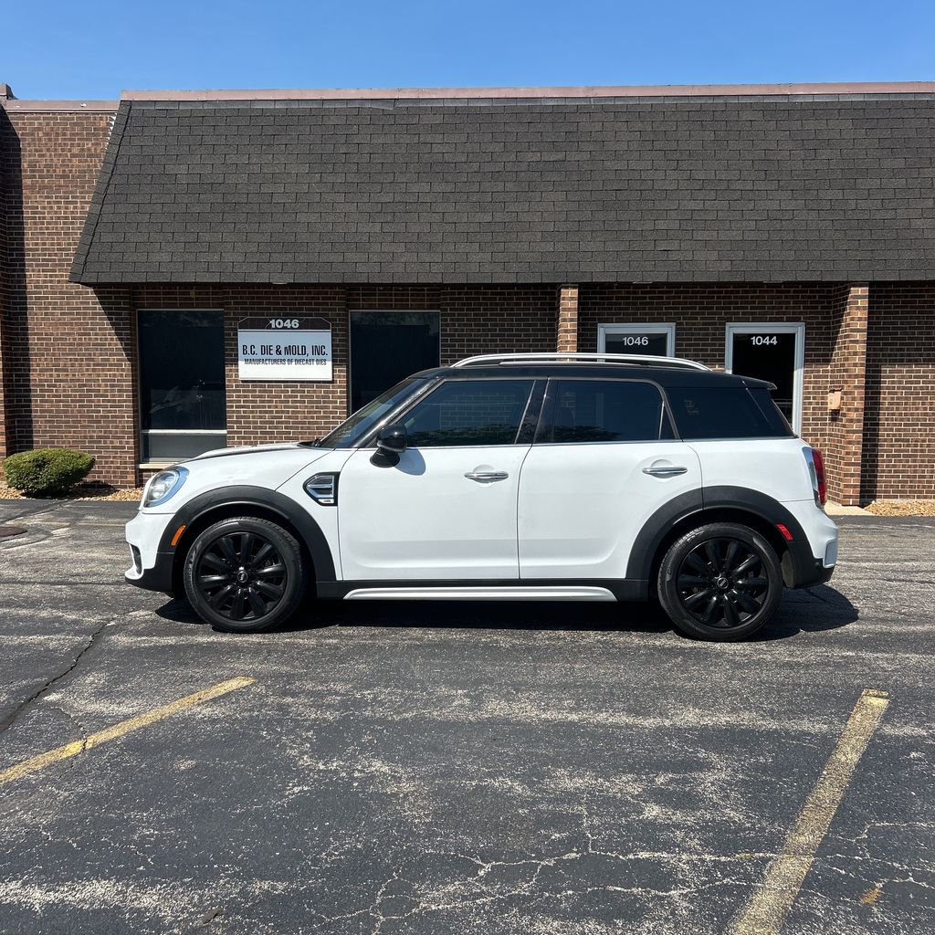 2019 Mini Countryman Iconic photo 2