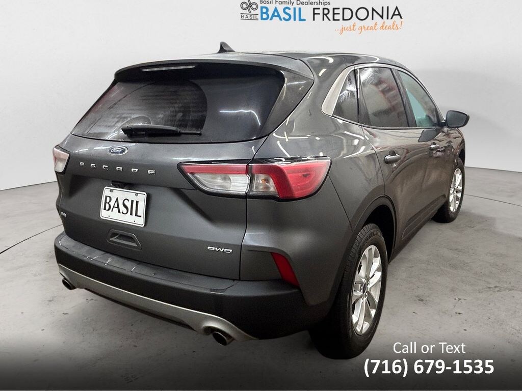 Used 2022 Ford Escape SE SUV