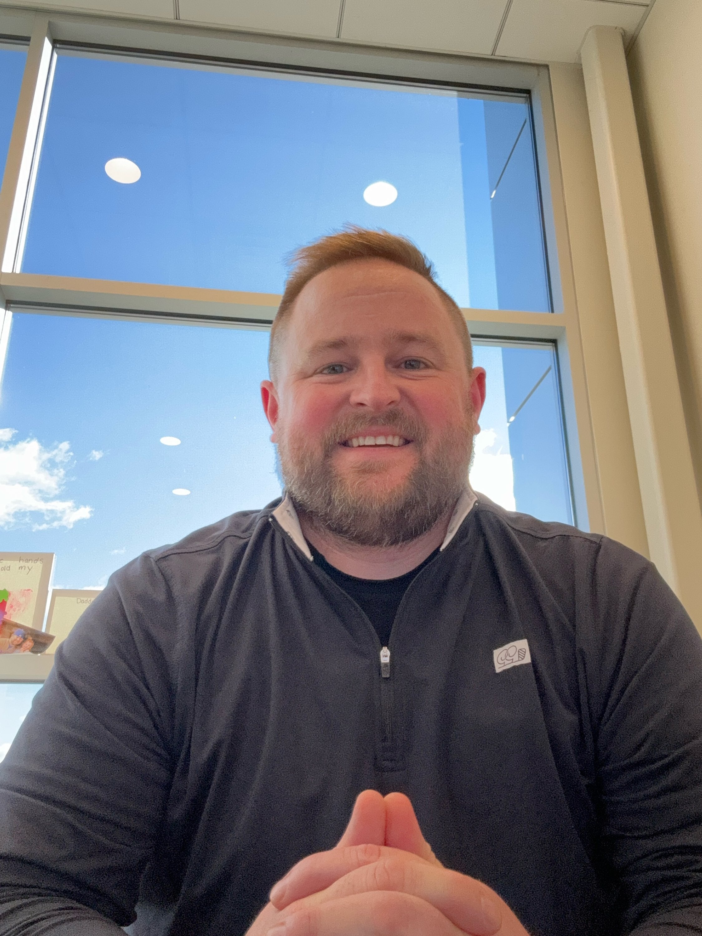Staff member Nick Luther from ID_27f81d