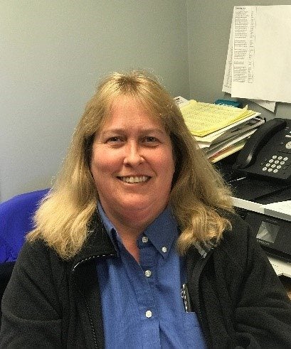 Staff member Barb Kinnaird from ID_4ab31c
