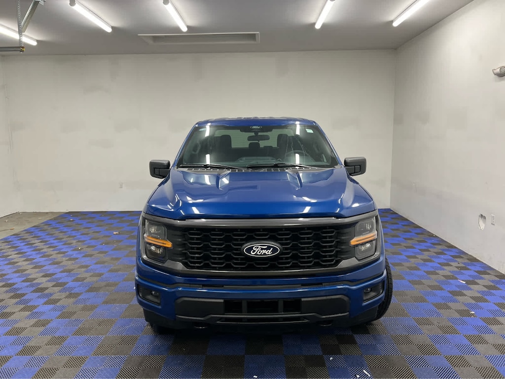New 2025 Ford F-150 STX 4WD Supercrew 5.5 Box 4WD SuperCrew 5.5 Box