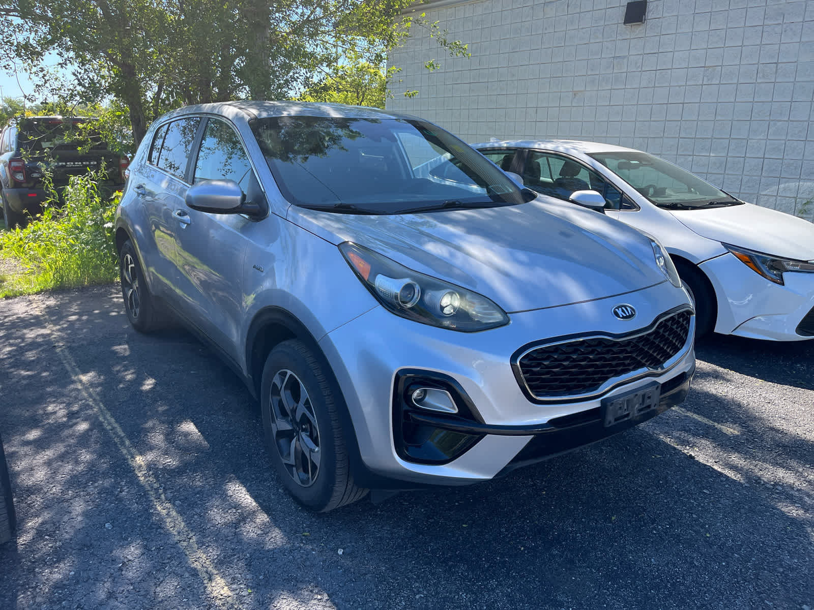 Used 2020 Kia Sportage LX with VIN KNDPMCAC7L7629487 for sale in Niagara Falls, NY