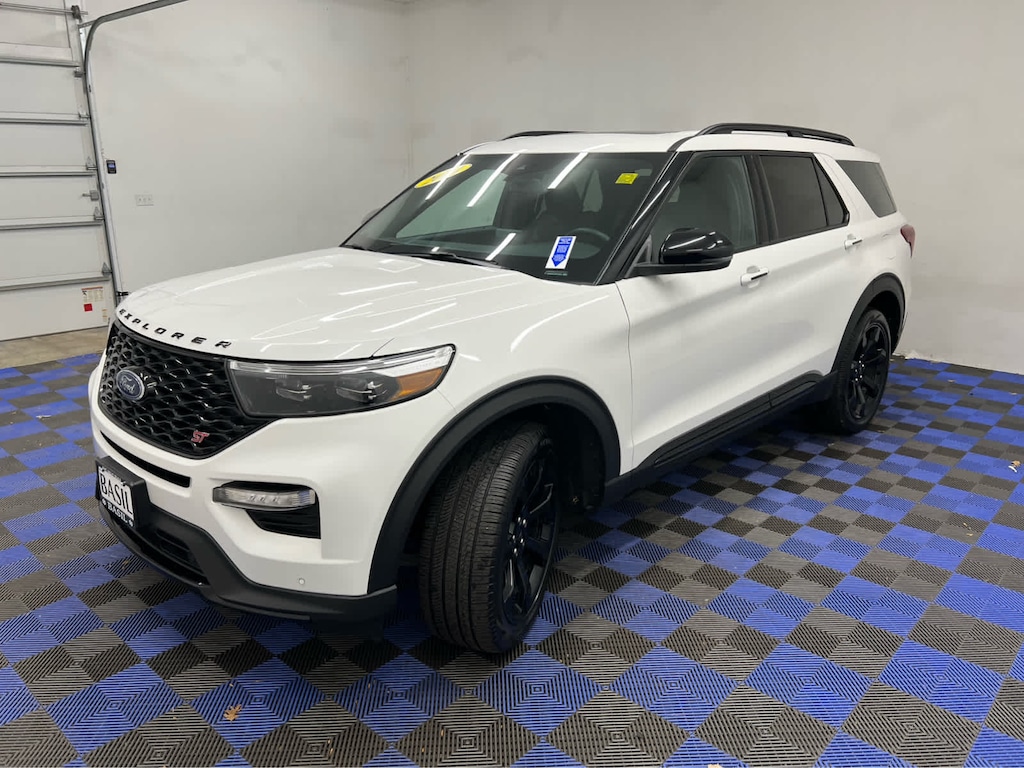 Used 2024 Ford Explorer ST SUV