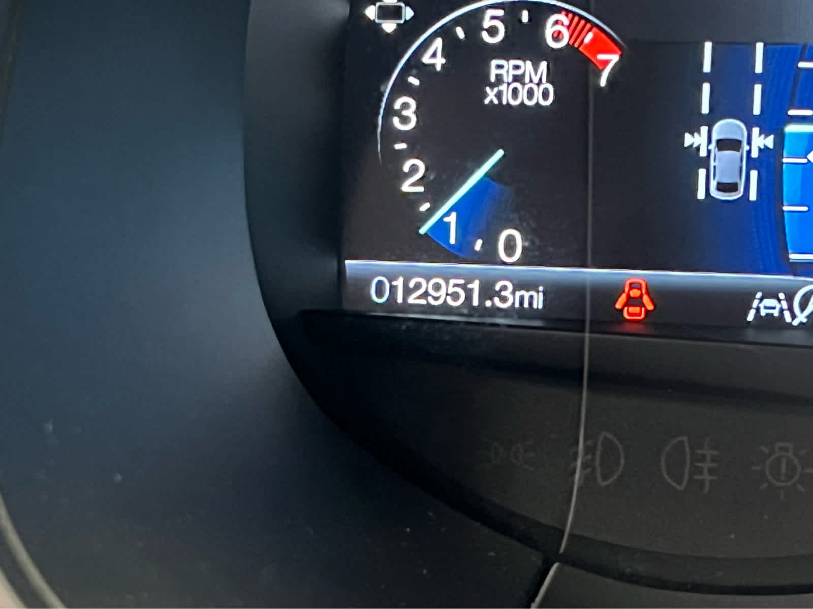 2024 Ford Edge SE photo 2