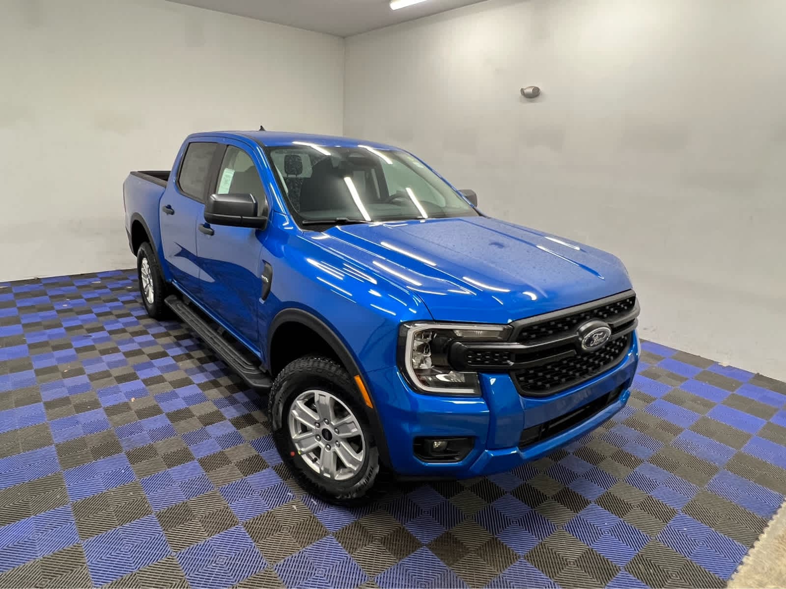 2025 Ford Ranger XL's photo