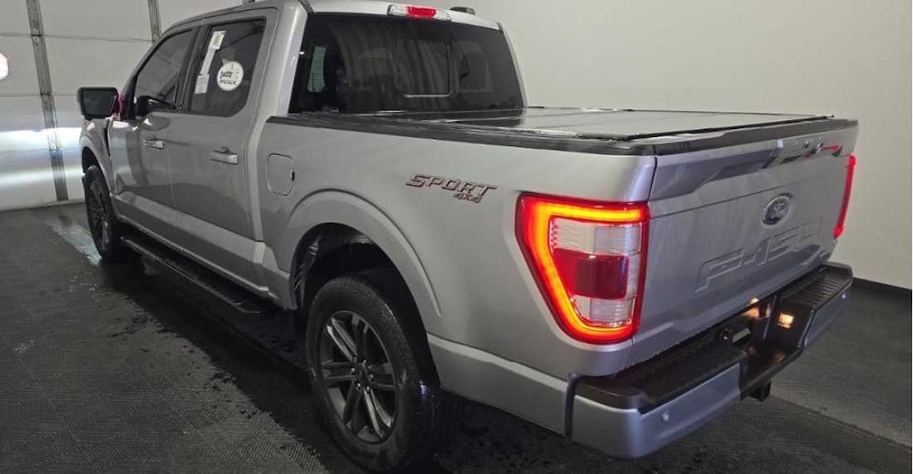 Used 2023 Ford F-150 Lariat 4WD Supercrew 5.5 Box Truck SuperCrew Cab