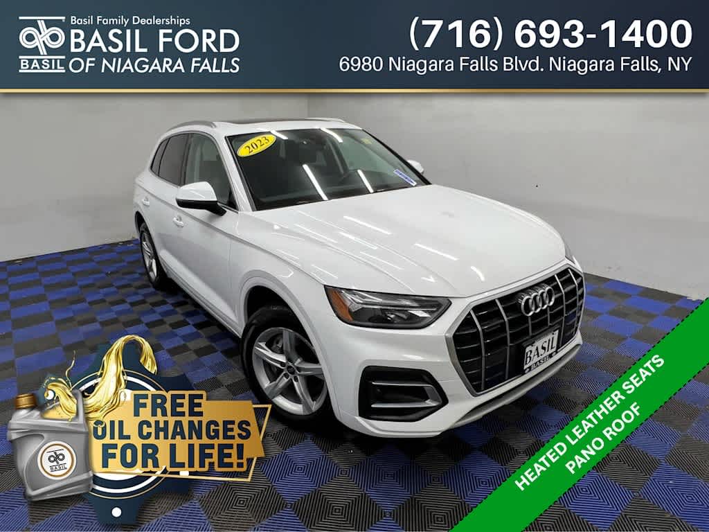 2023 Audi Q5 Premium's photo