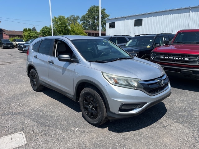 Used 2015 Honda CR-V LX with VIN 3CZRM3H3XFG714003 for sale in Niagara Falls, NY
