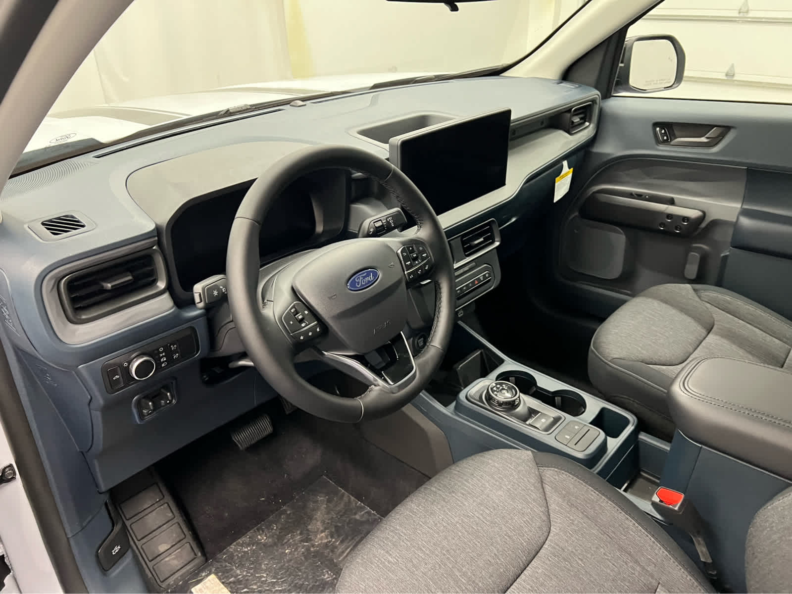 2025 Ford Maverick XLT - Photo 10