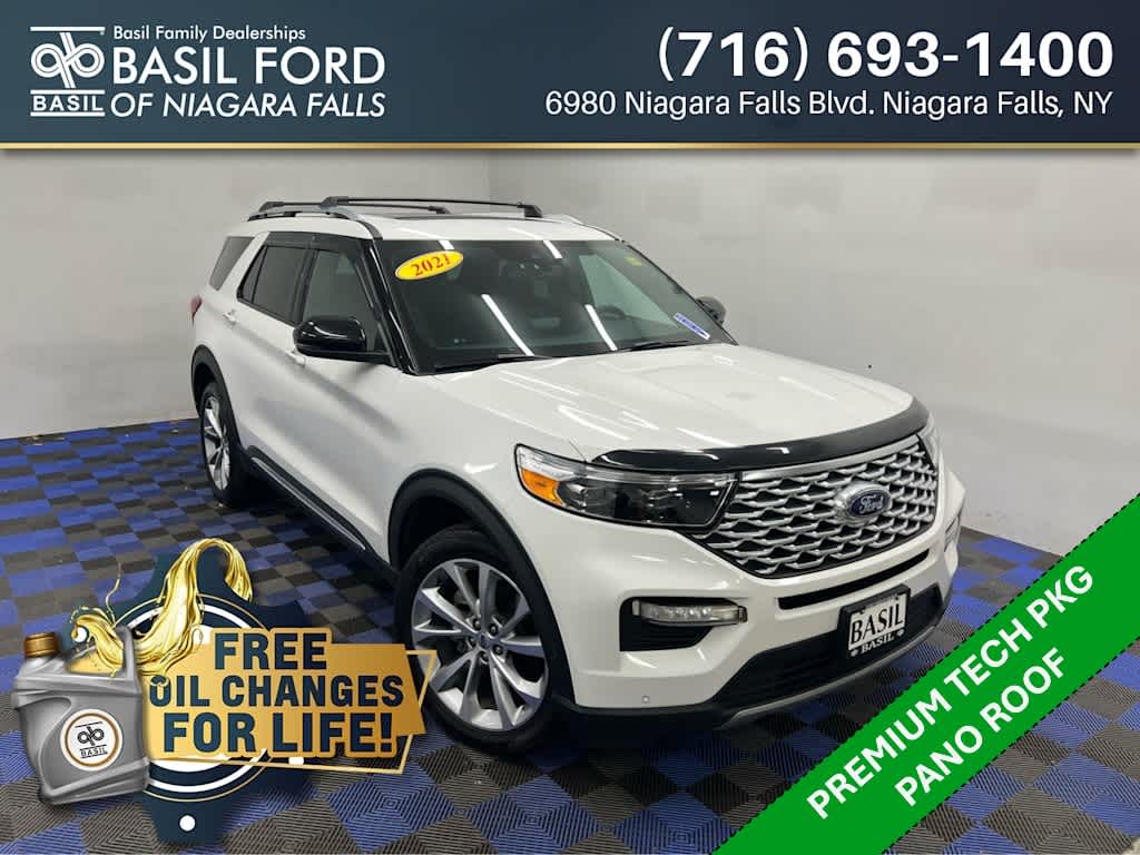 2021 Ford Explorer Platinum's photo