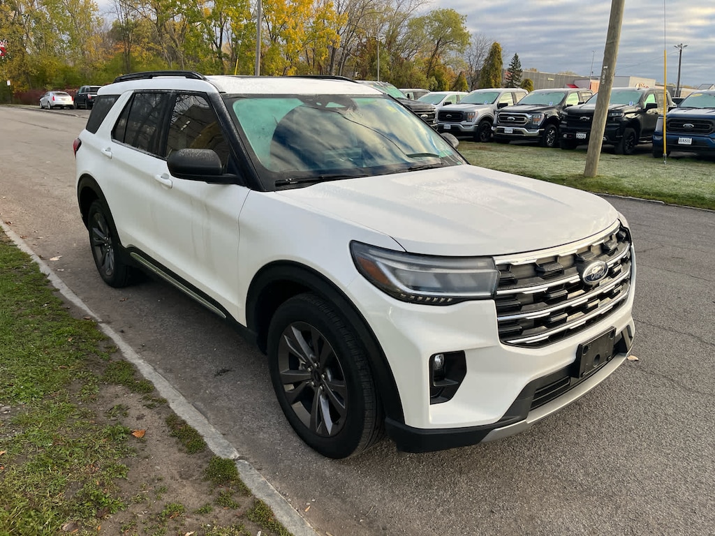 Used 2025 Ford Explorer Active SUV