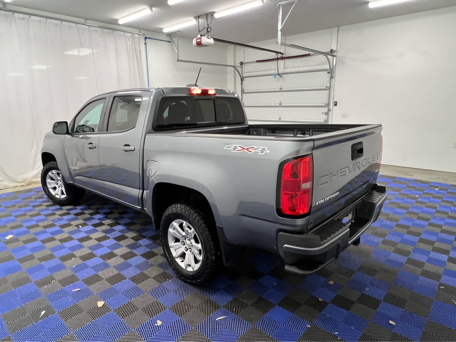 2021 Chevrolet Colorado LT photo 4