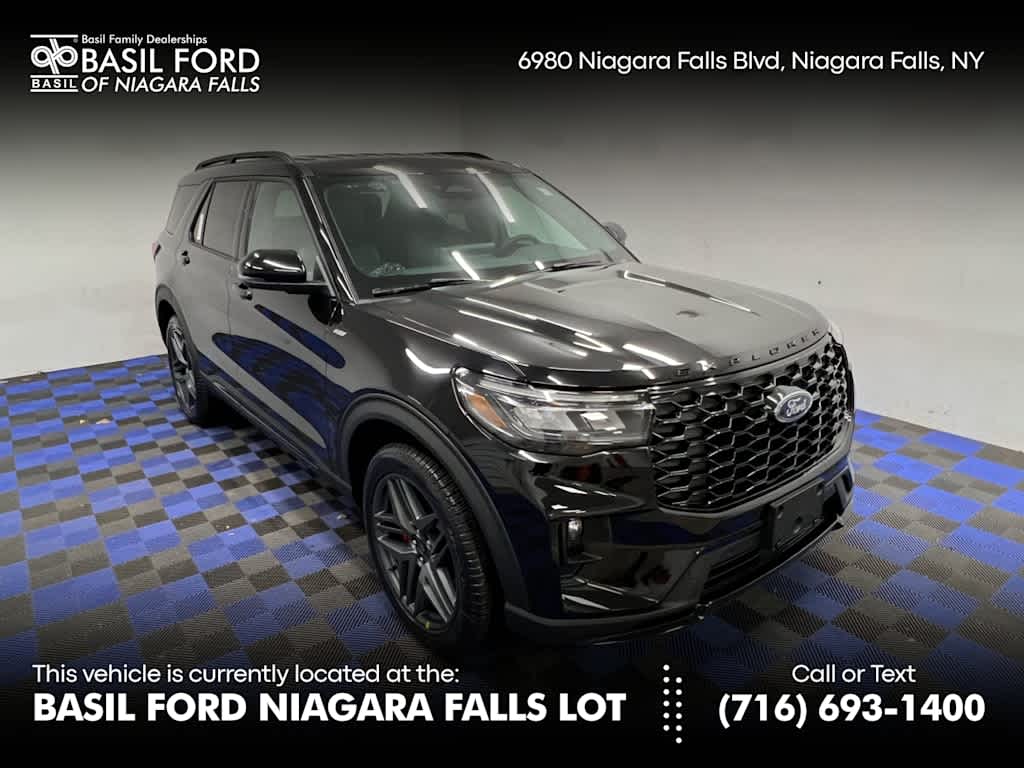 2026 Ford Explorer ST-LINE's photo