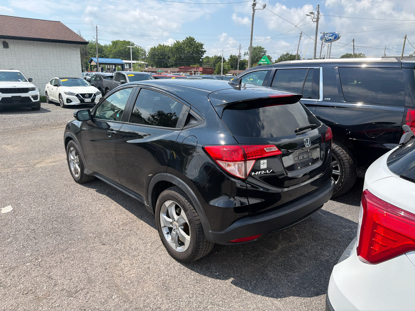 Used 2017 Honda HR-V EX with VIN 3CZRU6H57HG709220 for sale in Niagara Falls, NY
