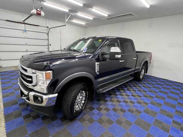 2022 Ford F-250 Lariat photo 3