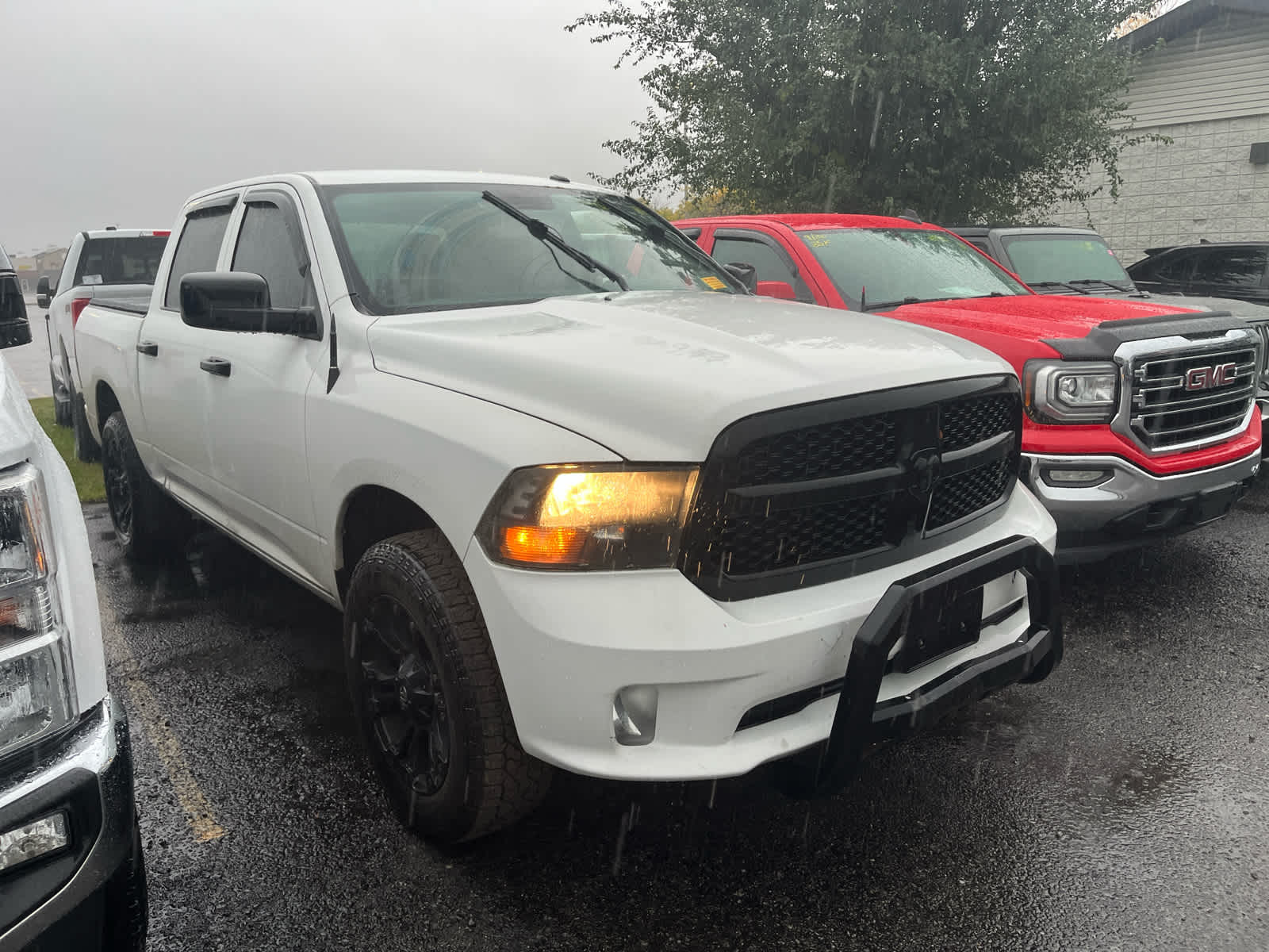 Used 2017 RAM Ram 1500 Pickup Express with VIN 3C6RR7KT7HG710315 for sale in Niagara Falls, NY